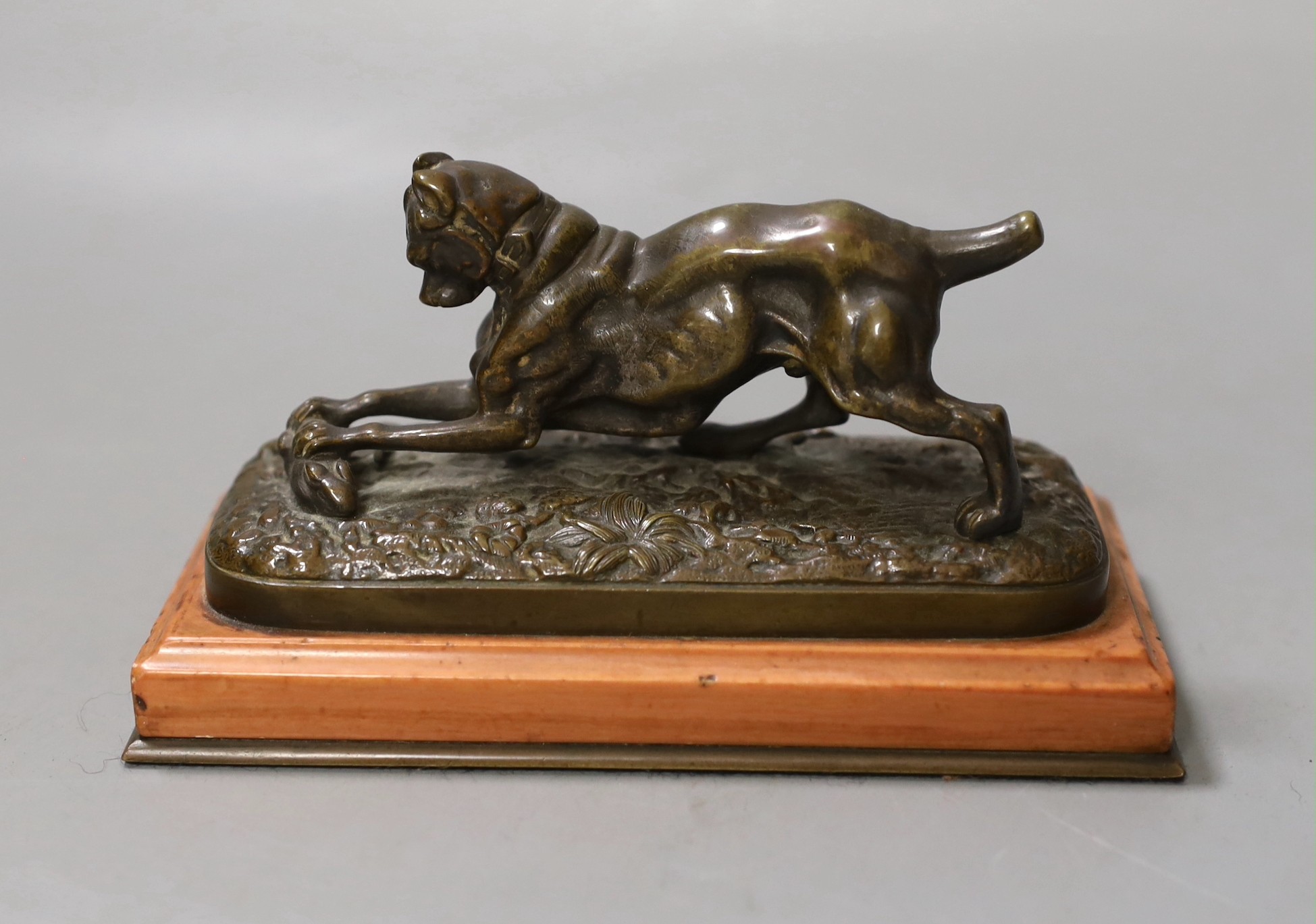 Louis Kley (French, 1833-1911), bronze model of a dog and rat on marble base, 15cm